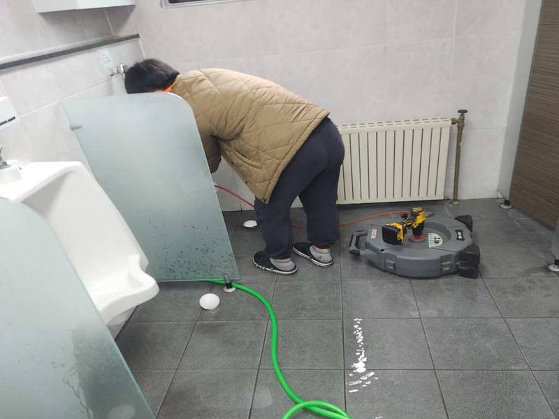성남 소변기·상가 배관 작업사례 2